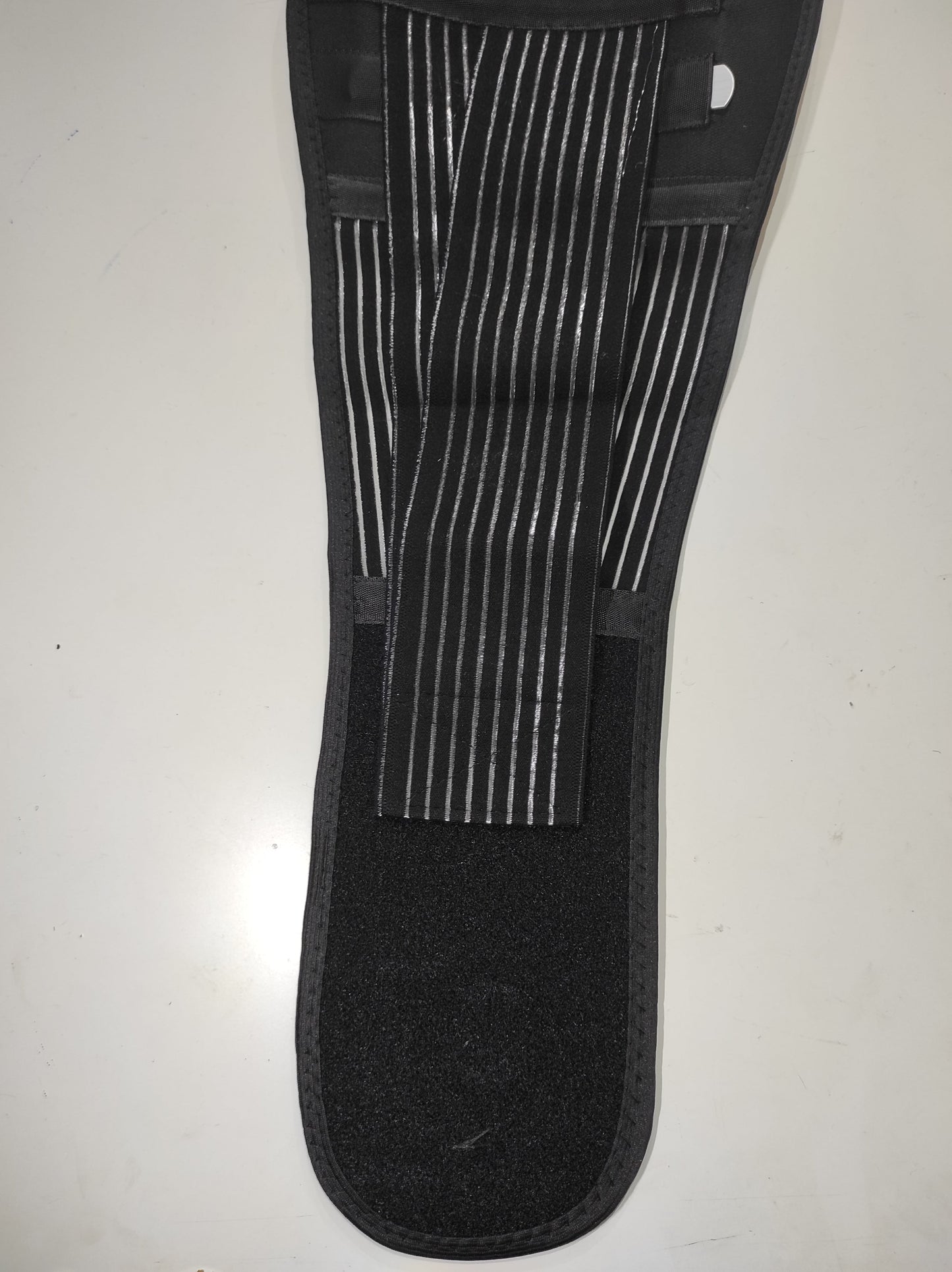 Faja lumbar con terapia magnetica